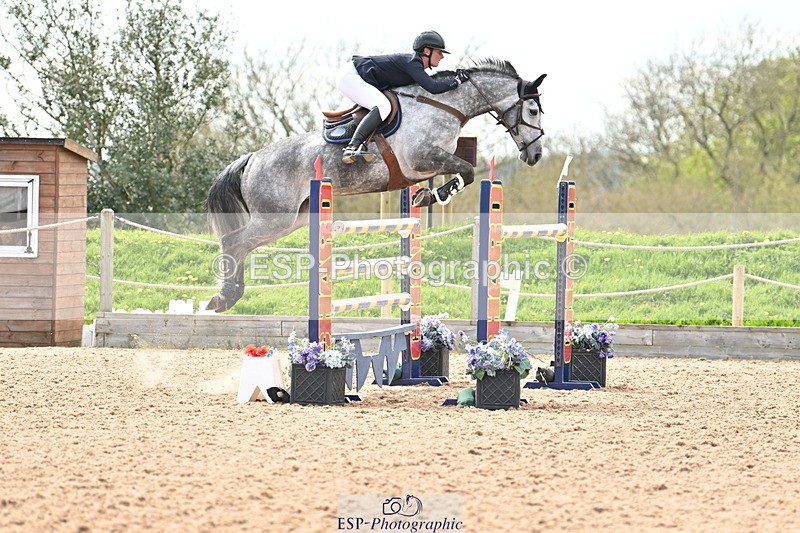 240418A-151609-04630 - Cls 9, 2 Star Big Tour 1.40m