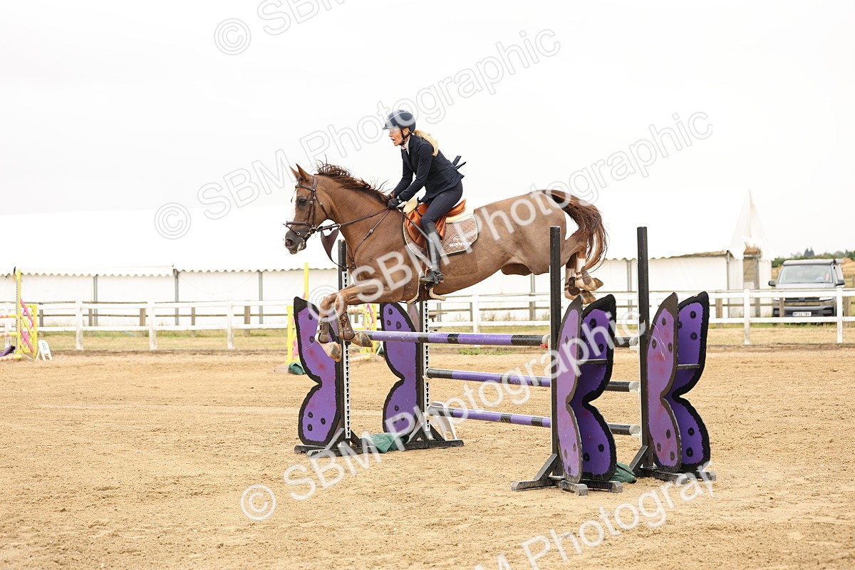 SBM_024041 - Class 6 - Senior Newcomers 1.10m