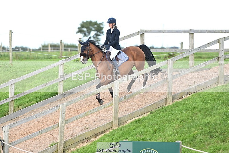 240913A-171630-05332 - Cls 19 Snr 1m Open Speed Derby