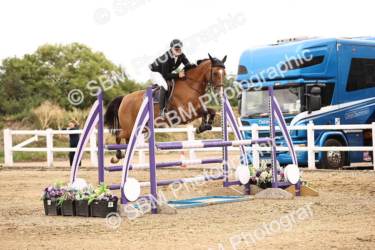 SBM_003230 - Class 21 - Senior Newcomers - 1.10m