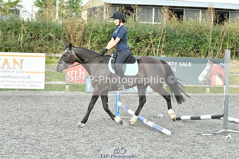 230817-092739-00185 - Theo's 1st Group - Arena