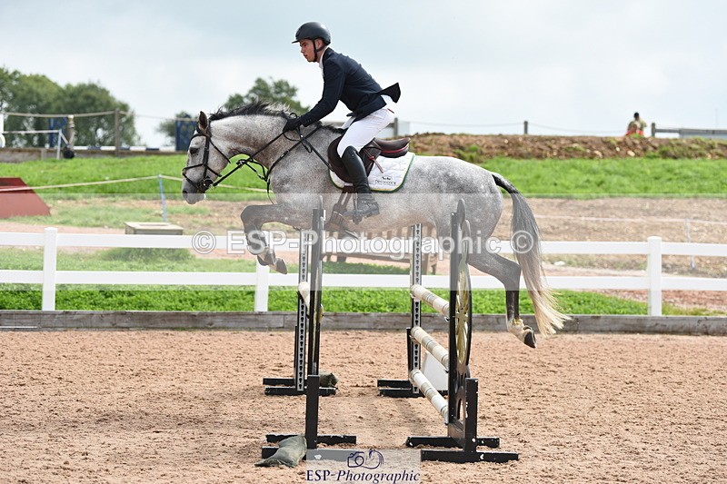 230902A-123436-01064 - Cls 9 1.10m Amateur Quali