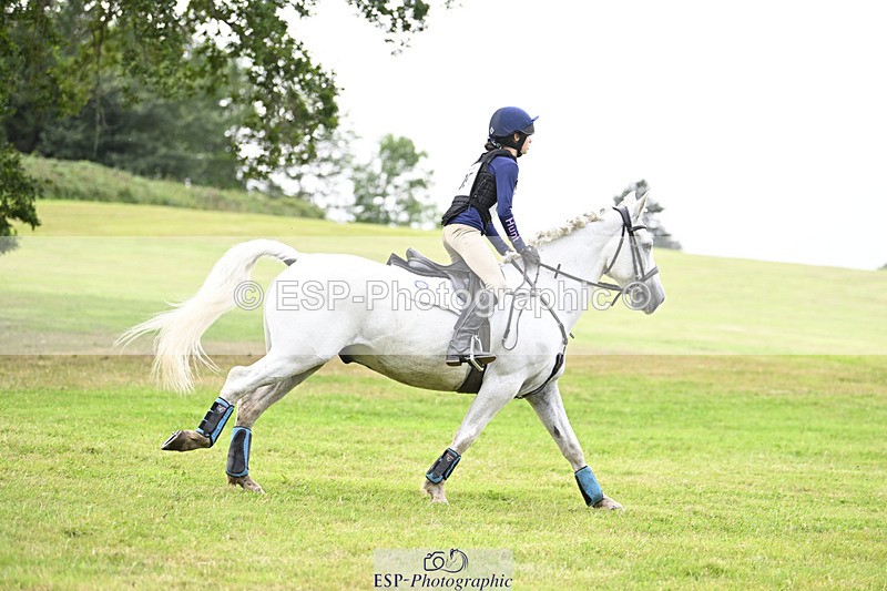 240825X-142236-34805 - 80cm XC 14.30 to 15.30