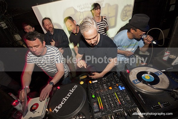 201 - Friends-&-Family @ the-roadhouse 02.05.15 (b)