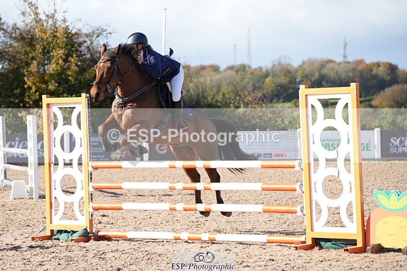 251025-132821-00525 - Cls 10 Pony Newcomers and 1m