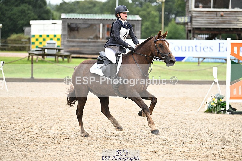 240824X-104305-24904 - 70cm Round 2 10.30 to 12.10