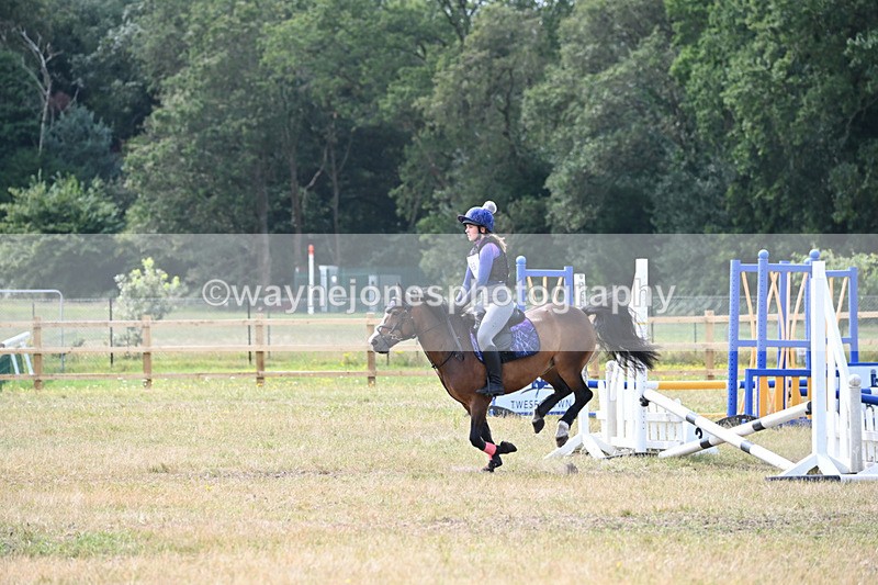 WJ6_9317 - 60cm Time 11:54 to 12:13