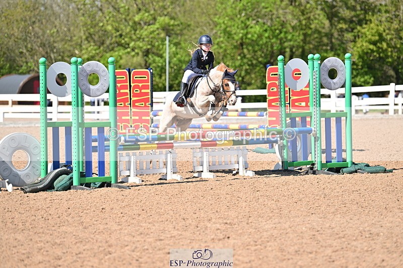 240504A-152430-02544 - Cls 22 & 23 Stepping Stones 128cm & 138cm & Under11's