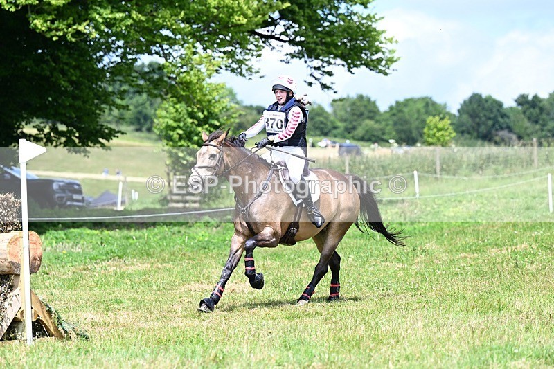 240630X-130329-7643 - 370-Bronwen_Hender-CREEVAGH_DUN
