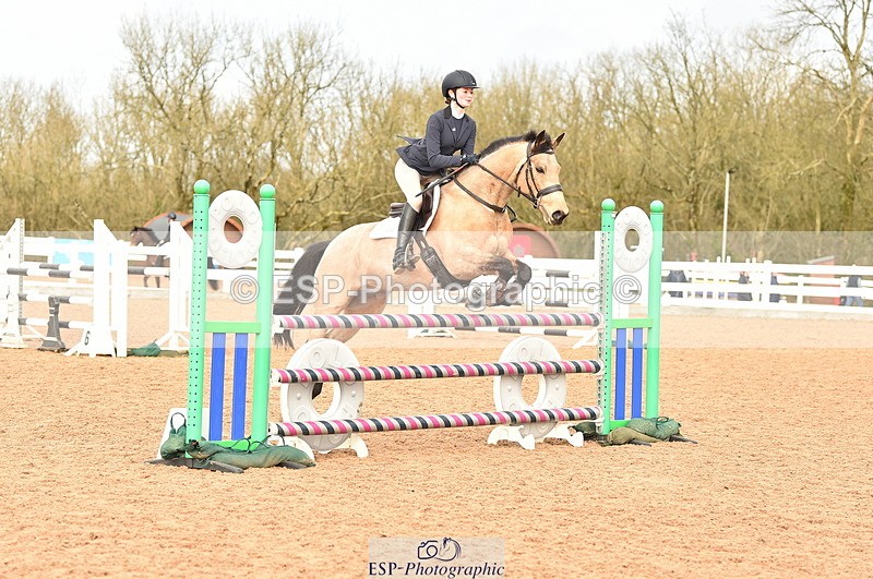 240210A-125004-01241 - Cls 9 Foxhunter & 1.10m Open