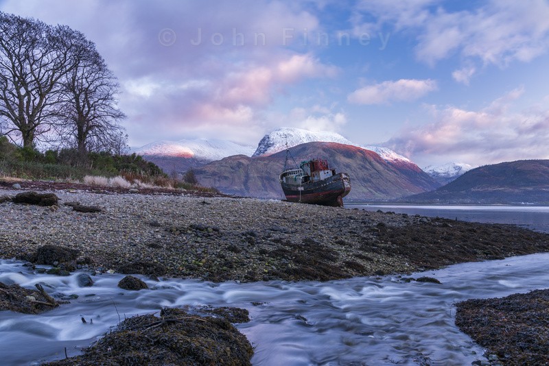 The ShipWreck of Loch Eilch - Scotland (New images).
