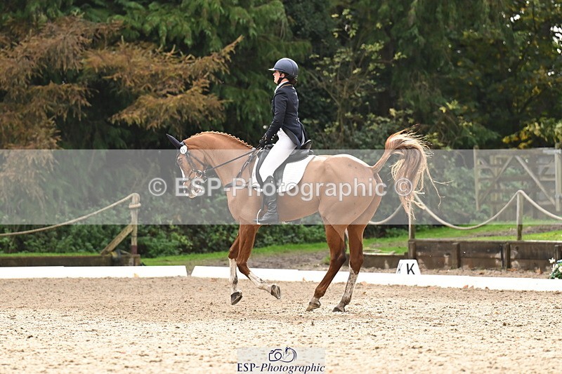 251023A-142733-05517 - B-151-Miranda.Staveley