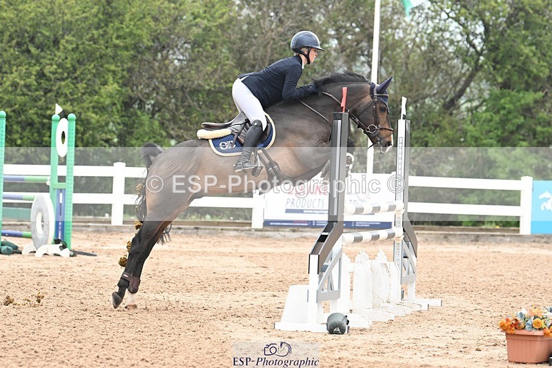 250424-143919-05748 - Cls 41 Ponies - Mini Tour