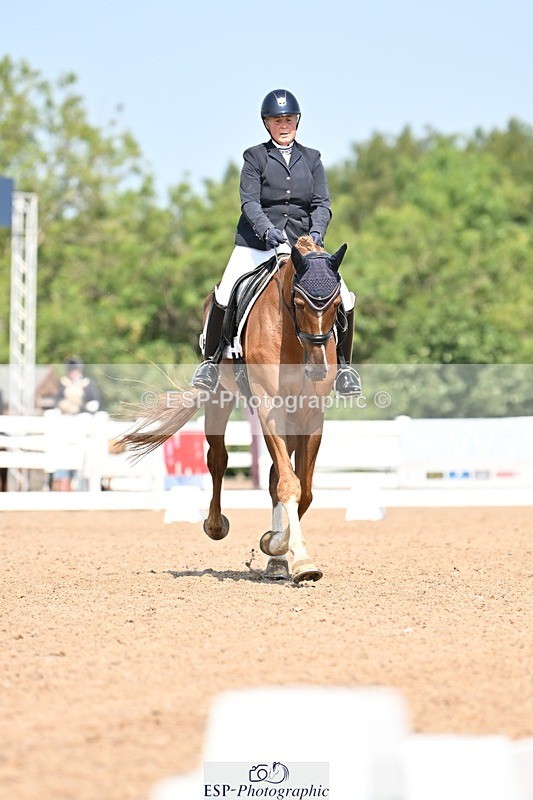 250816-121814-04212 - 119-Amanda.EdmondsNutfields.Don.Care.Paravel