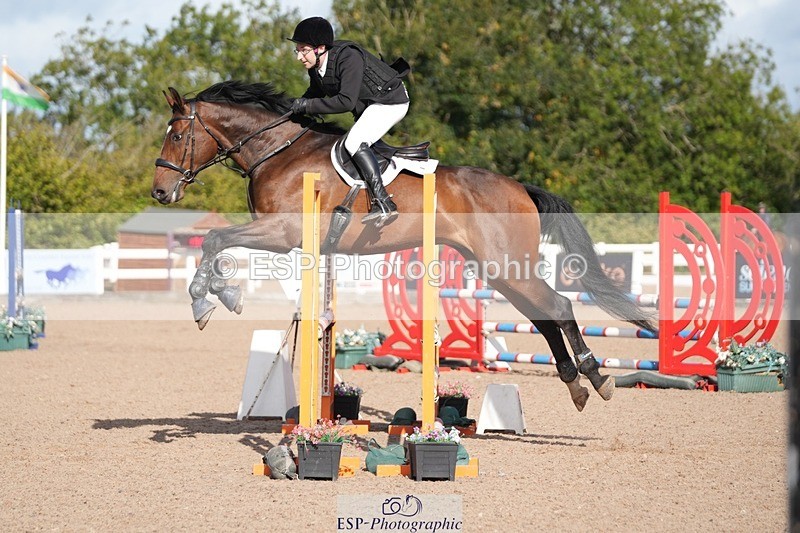 250912-101742-03579 - Cls 21 Snr British Novice and 90cm Open