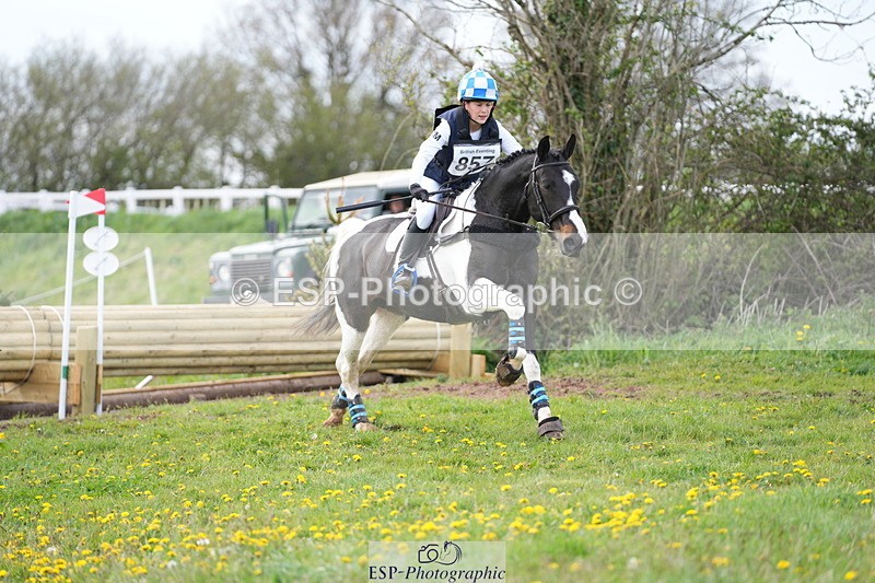 250419-171220-13703 - 857-Clemmie.Macdonald-ONLY.INCA