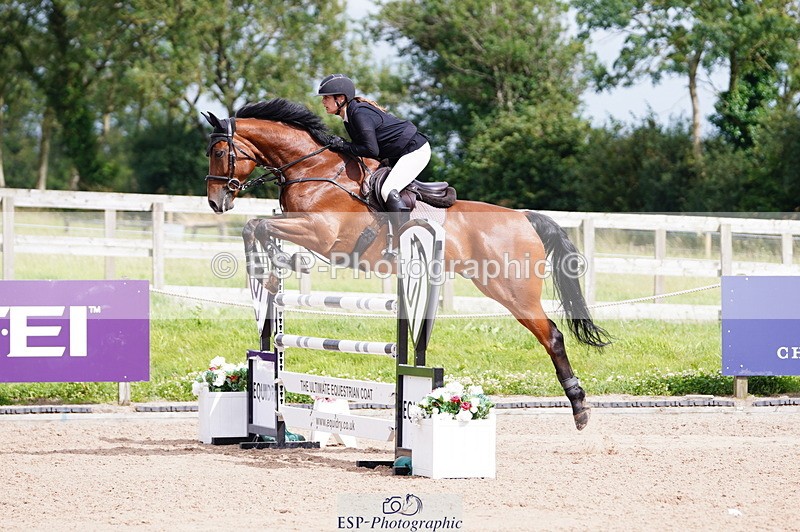 240804A-153842-11480 - Cls 46 Snr Foxhunter