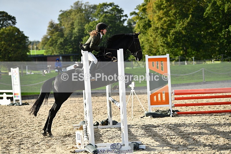 251004A-164104-02173 - Classes 10 & 11 80cm