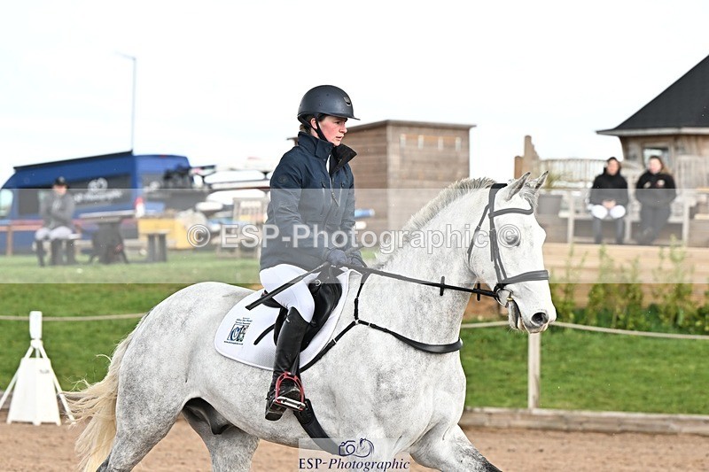 250416-095152-00130 - Cls 1 British Novice and 90cm