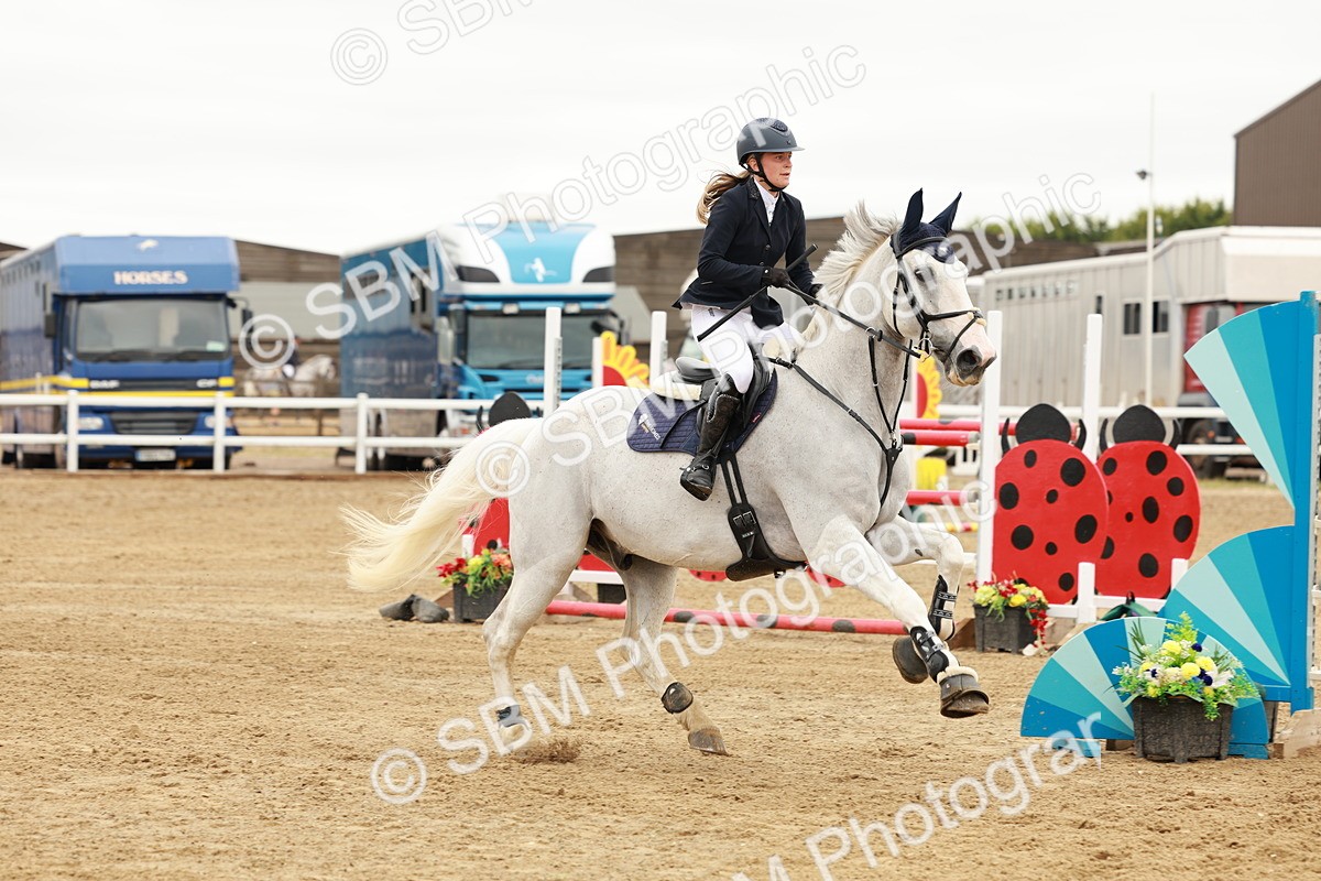 SBM_016777 - Class 20 - Senior Newcomers - 1.10m