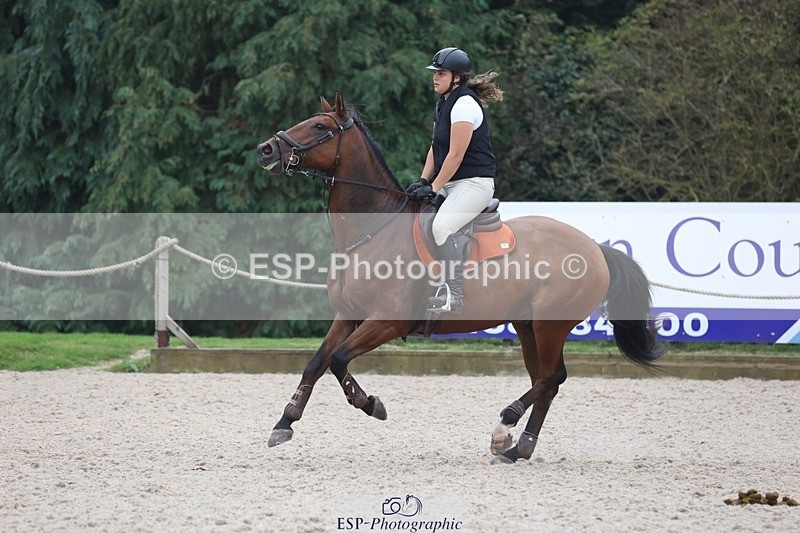 230908-182717-03764 - Cls 9 Snr Newcomers & 1.10m Open