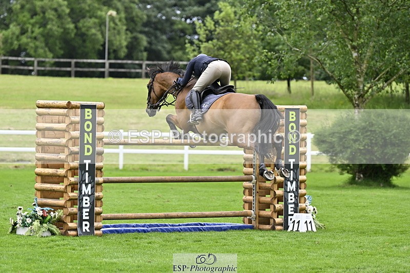 250613A-160122-03039 - Cls 5 National 1.30m Open