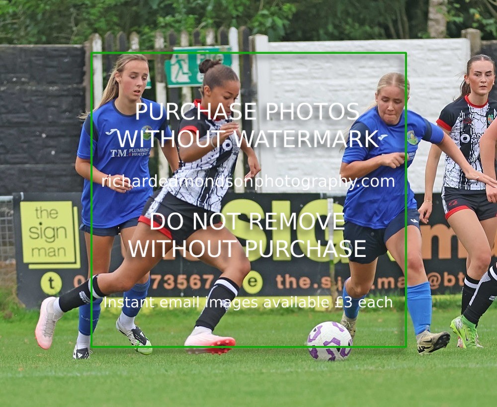 533A7173 - Kendal Town Ladies vs Penrith Pathway (16/8/26)