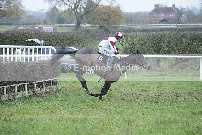 PtP 041222 1031 - Wheatland  Hunt PtP Chaddesley Corbett, Worcs 04/12/22