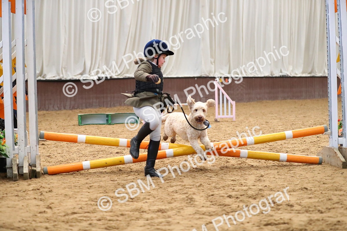 SBM_001110 - Class 3 - Horse & Hound