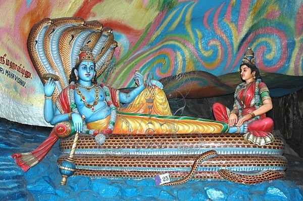 Hindu God - Batu Caves, Maylasia - ARCHEOLOGY,  ETC.