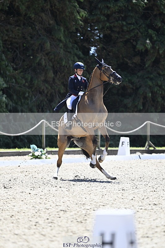 250522A-120144-03338 - B-321-Laura.Collett-BALANCERO