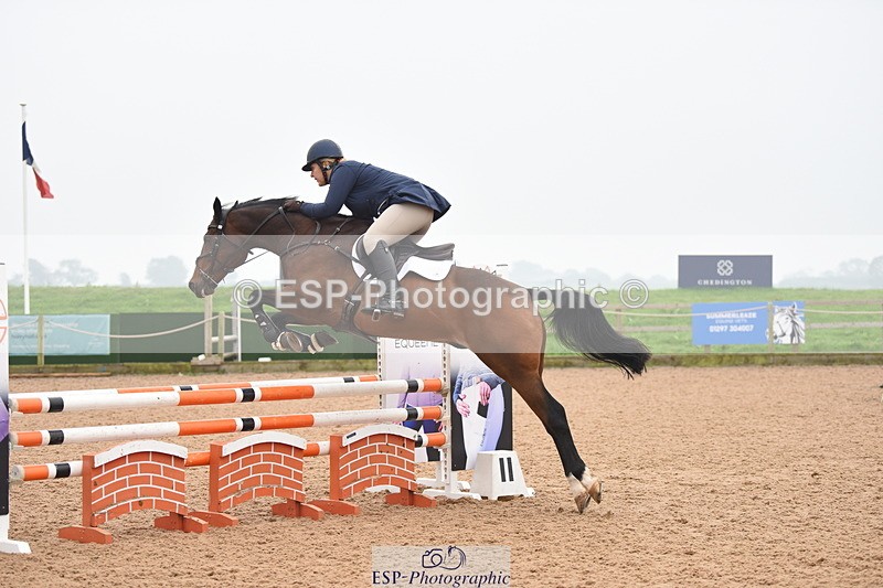 230916A-160236-05475 - Cls 18 Snr 95cm Derby