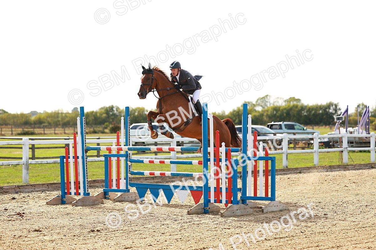 SBM_001923 - Class 5 - Senior Foxhunter - 1.20m