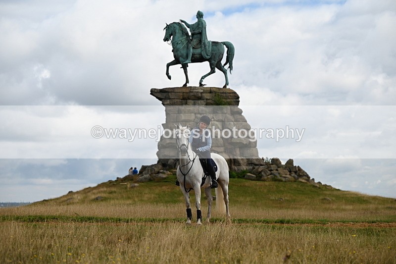 DSC_4130 - Time at Statue 09:50 to 11:09