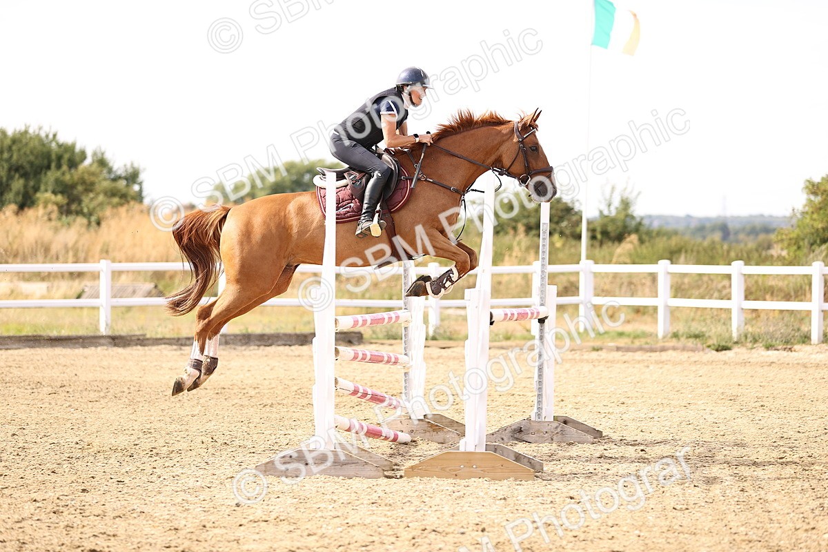 SBM_001665 - Class 6 - Senior Newcomers 1.10m