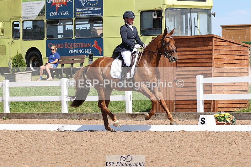 240816A-141805-05374 - 259-Amy.Harris-Stormhill.ultima