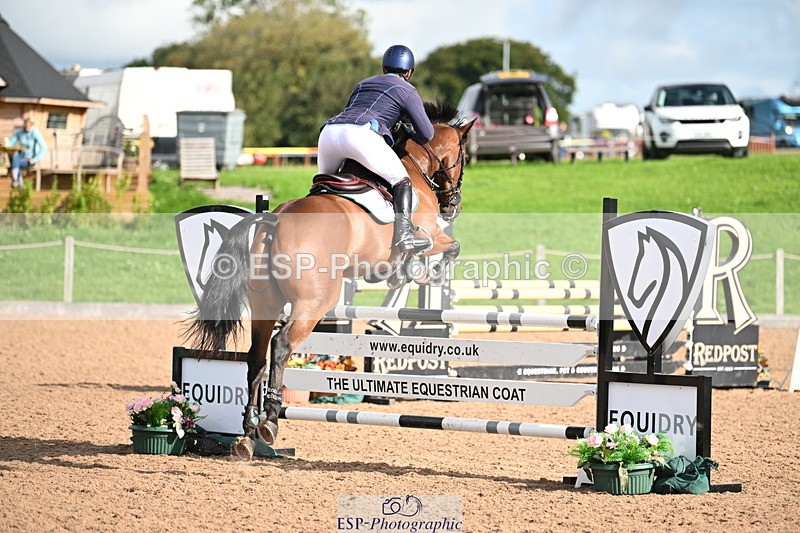 240912A-095945-00309 - Cls 1 Snr 1.05m & 1.10m Open