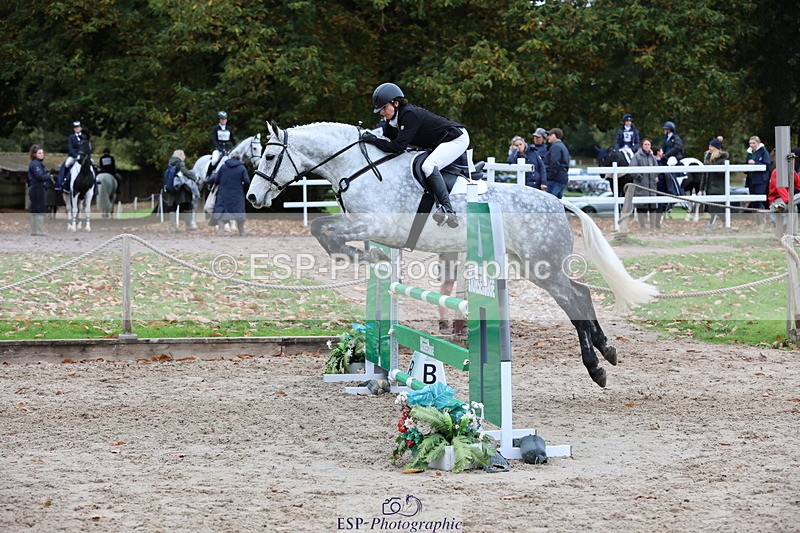 251026A-144220-26451 - F-429-Sarah.Clisby