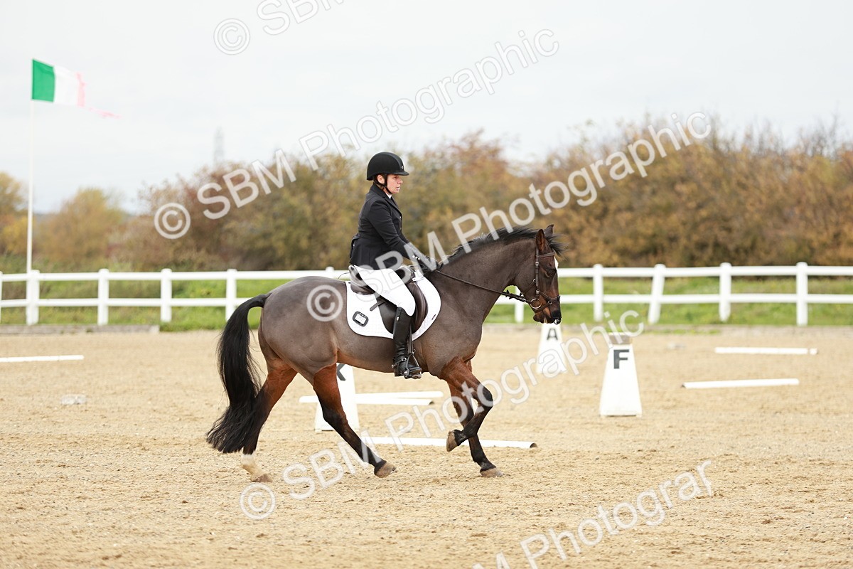 SBM_002912 - Class 8 - Novice 1