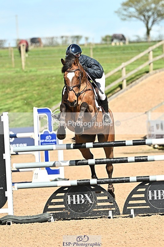 250416-151019-01627 - Cls 6 Foxhunter and 1.20m