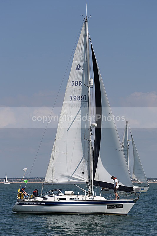 140621 THE SPIRIT OF BROADWAY IMG_7547 - ROUND THE ISLAND - 21st June 2014