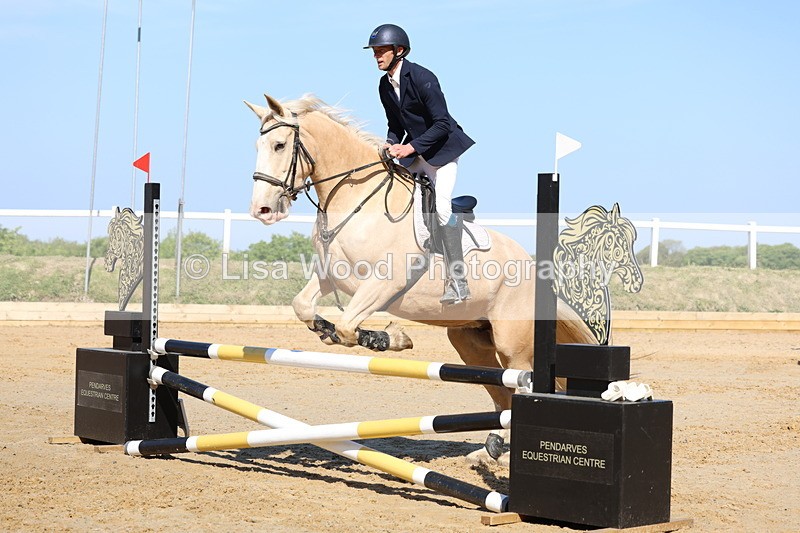 3E7A5106 - Class 3: Senior 80cm