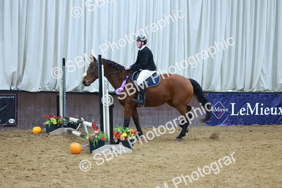 SBM_003617 - Class 4 - Pairs