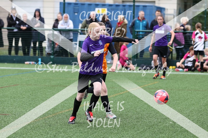 1DX31521 - Sat 6th U12 Girls