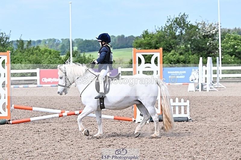 250517-111039-00881 - 40cm Assisted