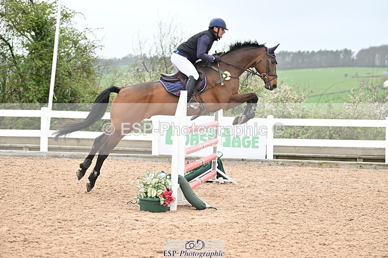 240406A-143550-03942 - Cls 15 Foxhunter