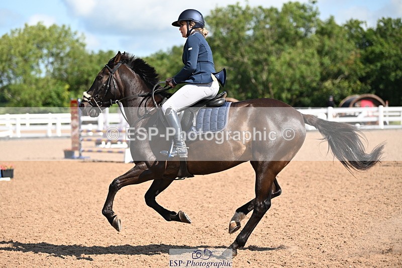 240728A-100231-07769 - Cls 33 Snr British Novice and 90cm Open