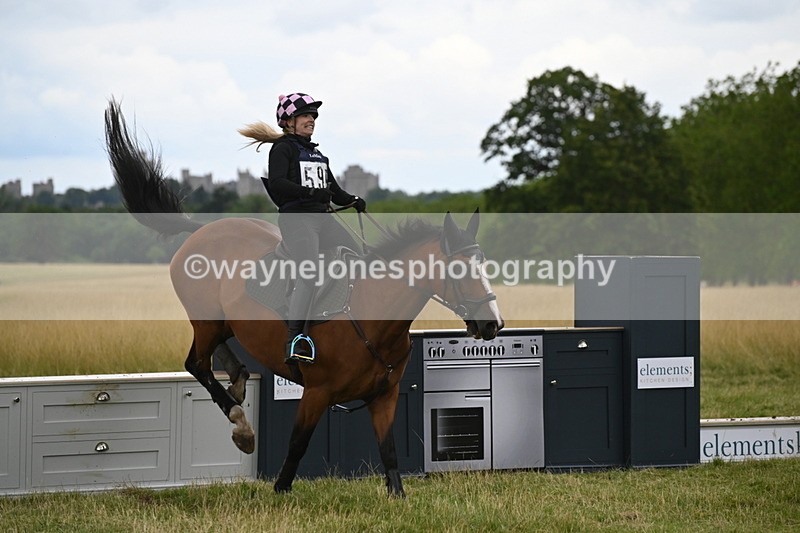 WJ6_4839 - Time at Jump 13:04 to 13:34