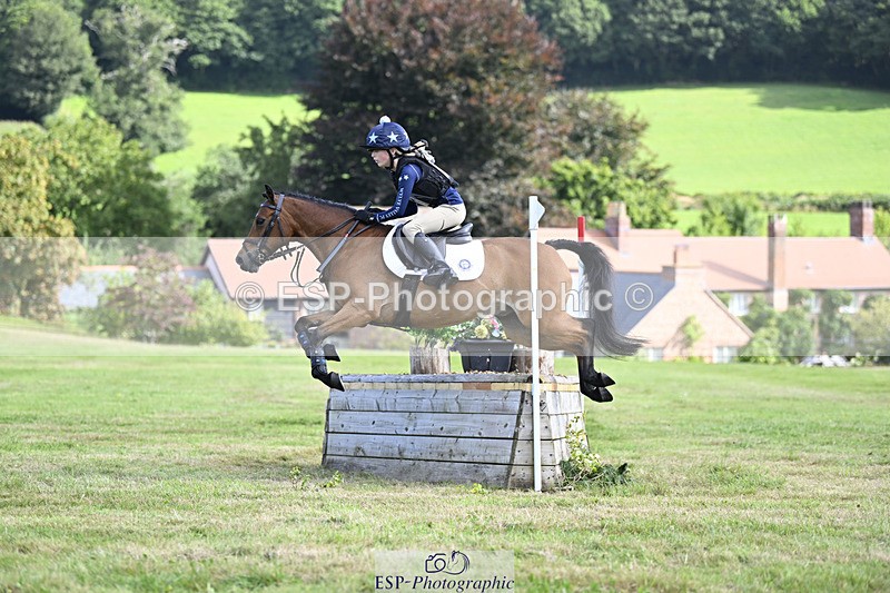 240825X-100615-31271 - 70cm XC 10.00 to 11.00