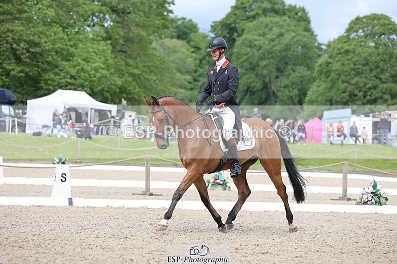 240524-104217-07478 - 264-BLS_ABSOLUTELY-William_Fox-Pitt